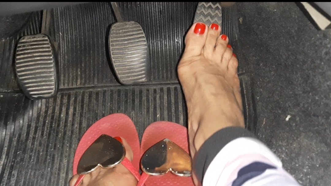 Bianca Naldy Feet