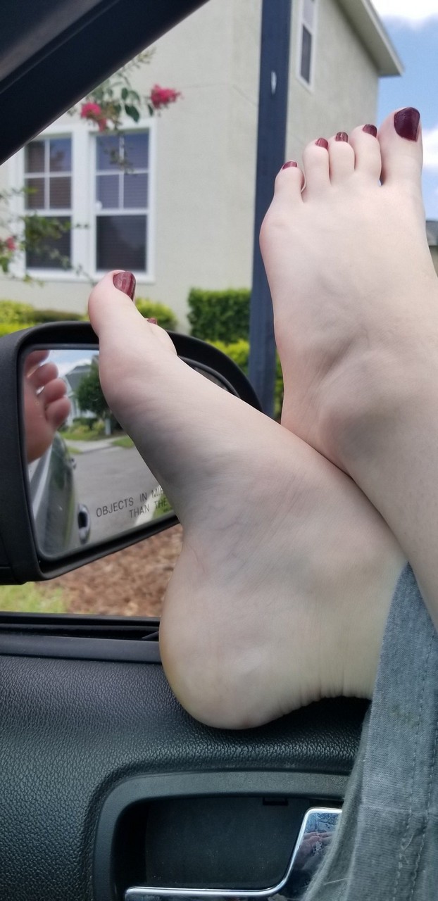 Destiny Feet