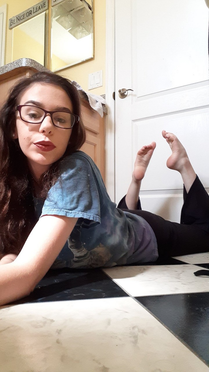 Destiny Feet