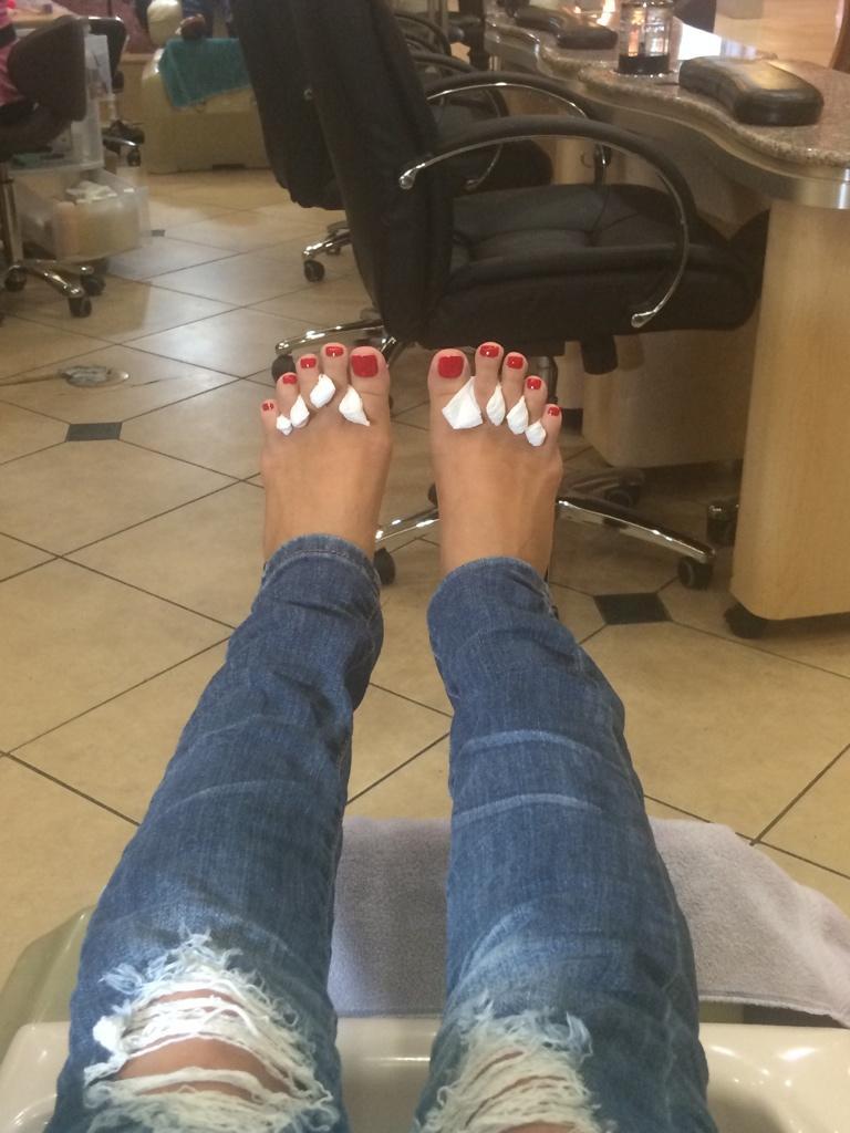 Gianna Nicole Feet