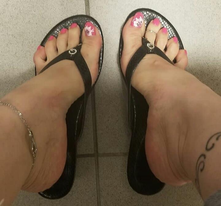 Jen Solez Feet