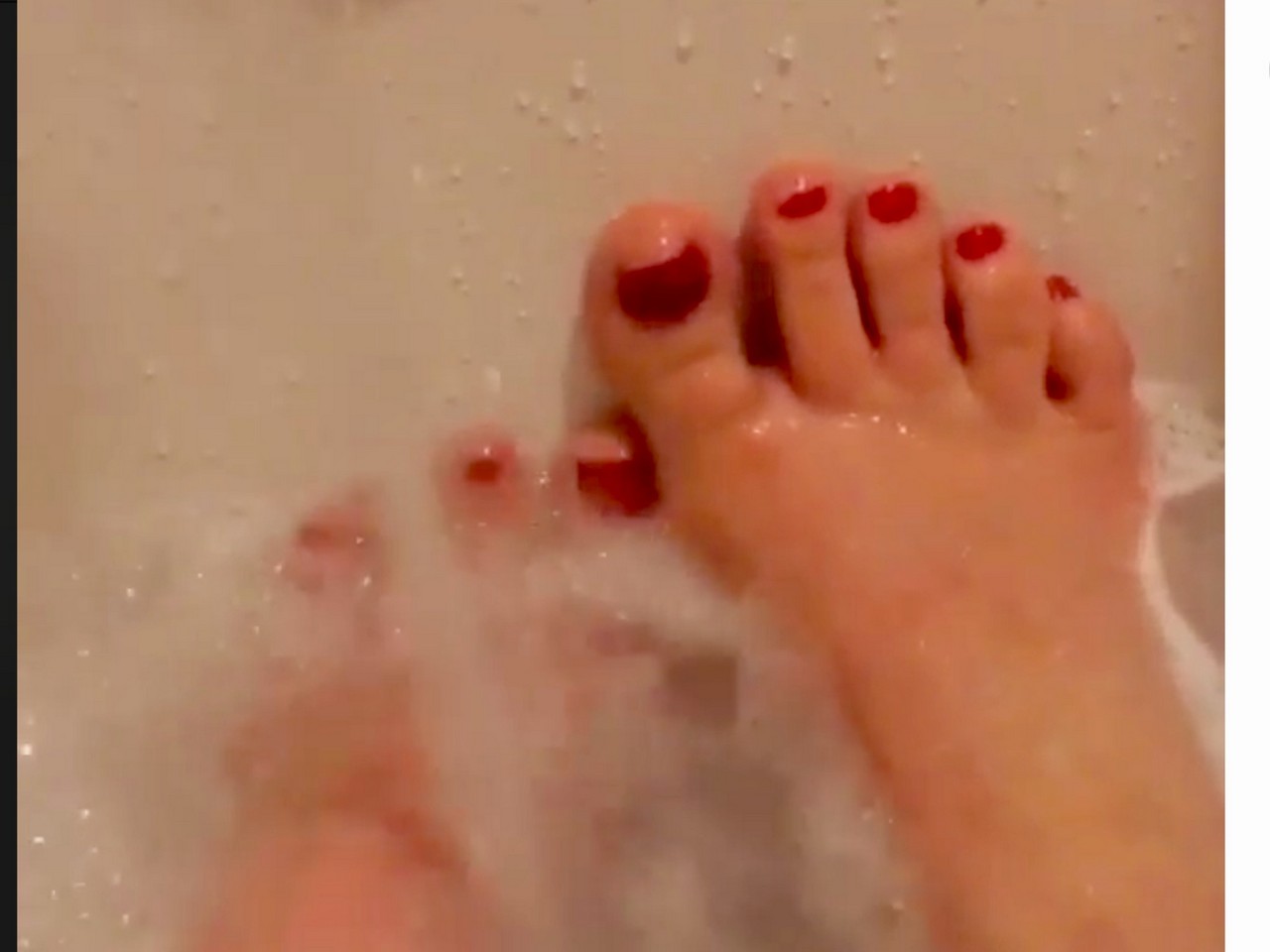 Maya Sinstress Feet