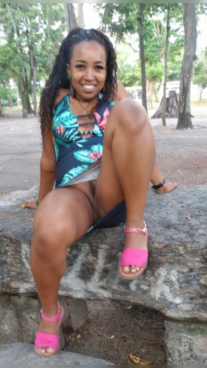 Preta Fogosa Feet