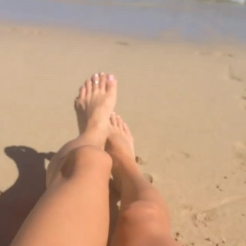 Sarah Jessie Feet