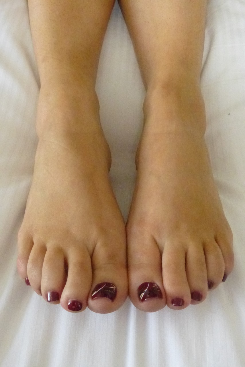 Scarlett Demitro Feet