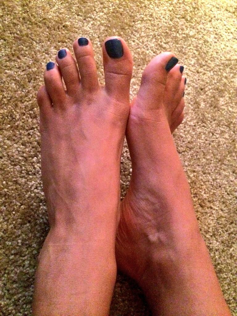 Skylar Rene Feet