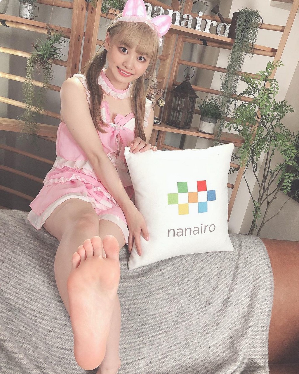 Urara Kanon Feet