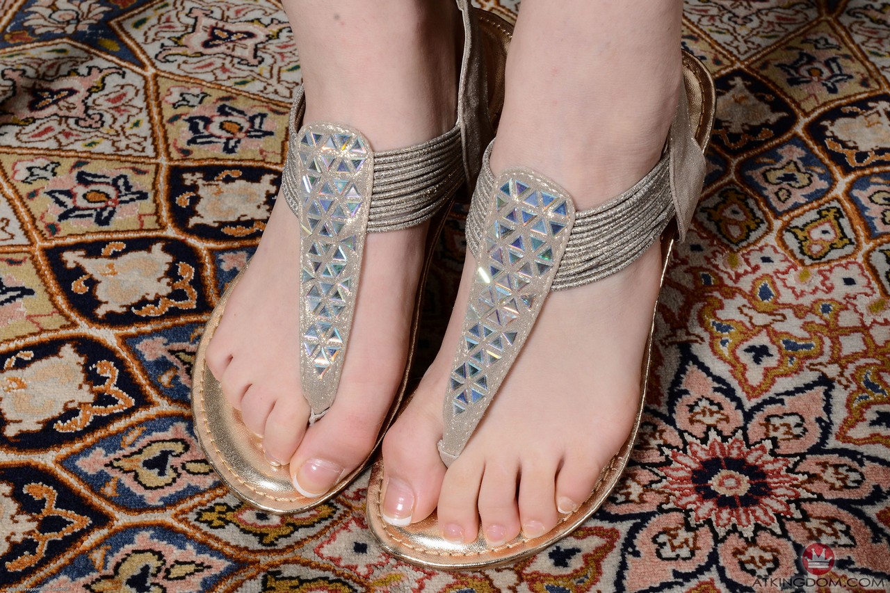 Victoria Gracen Feet