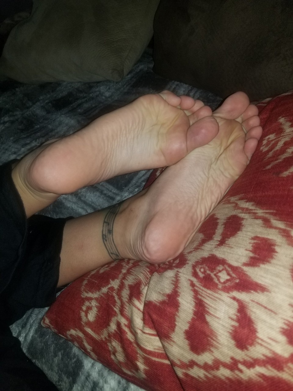 Ayla Aysel Feet