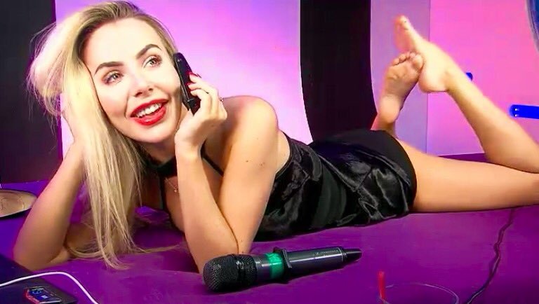 Becky Roberts Feet