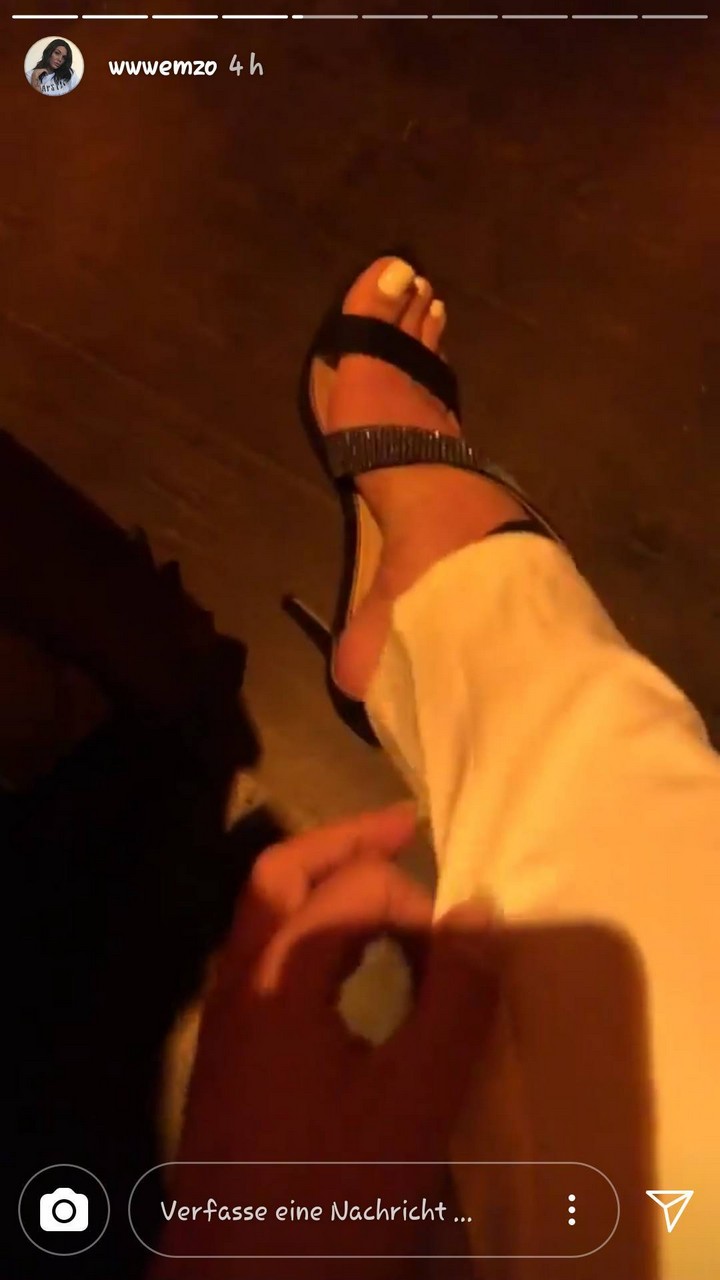 Emma Leigh Feet