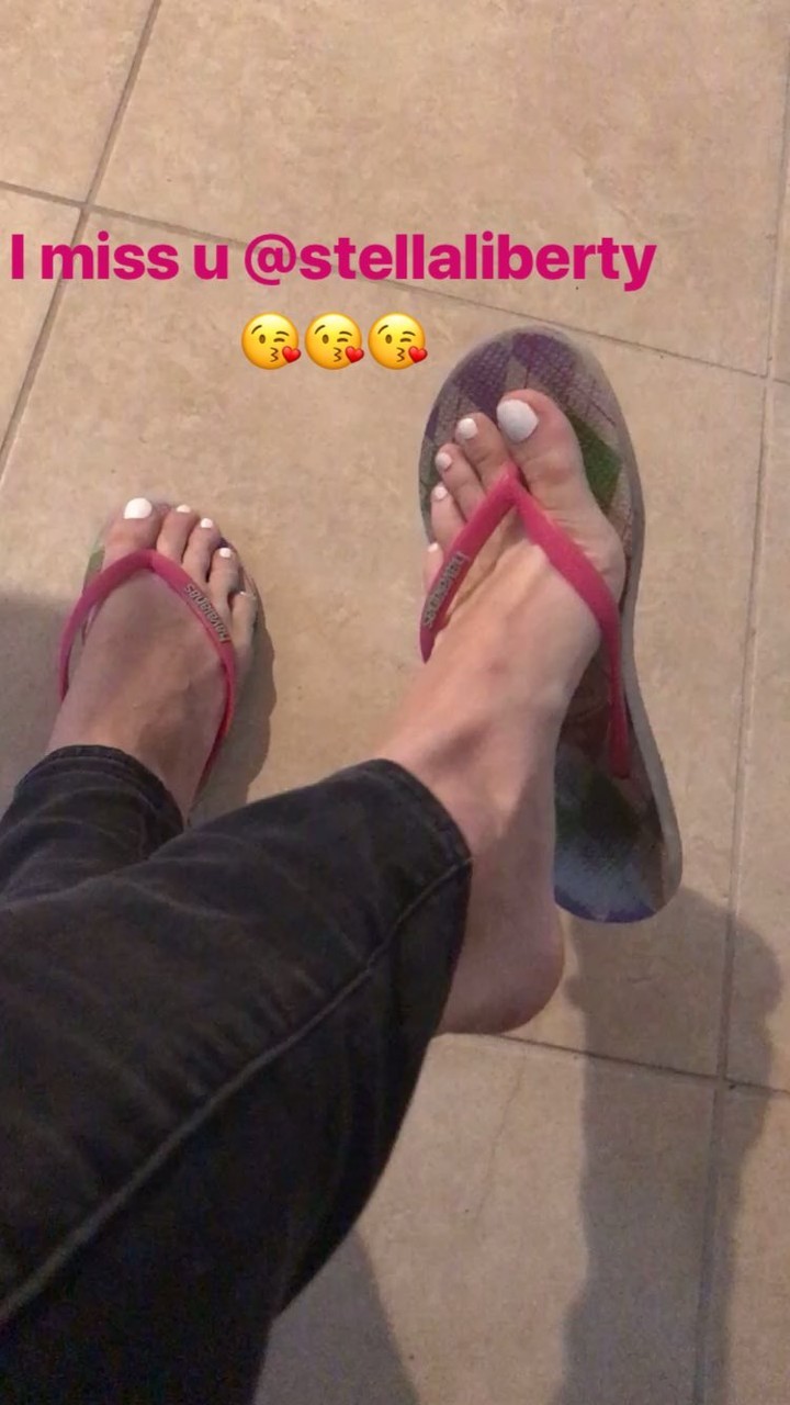 Lauren Kiley Feet