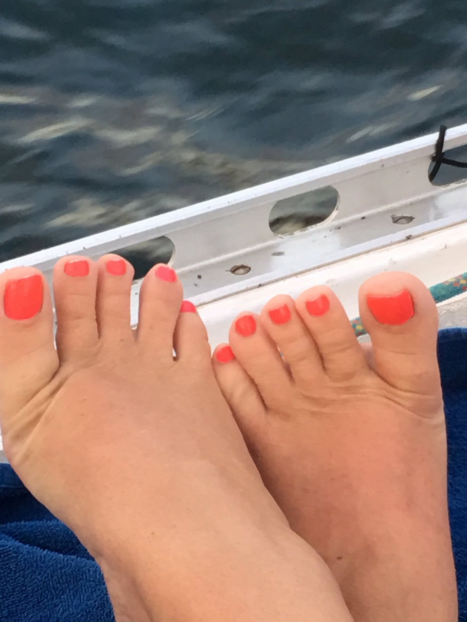 Mizz Shutters Feet