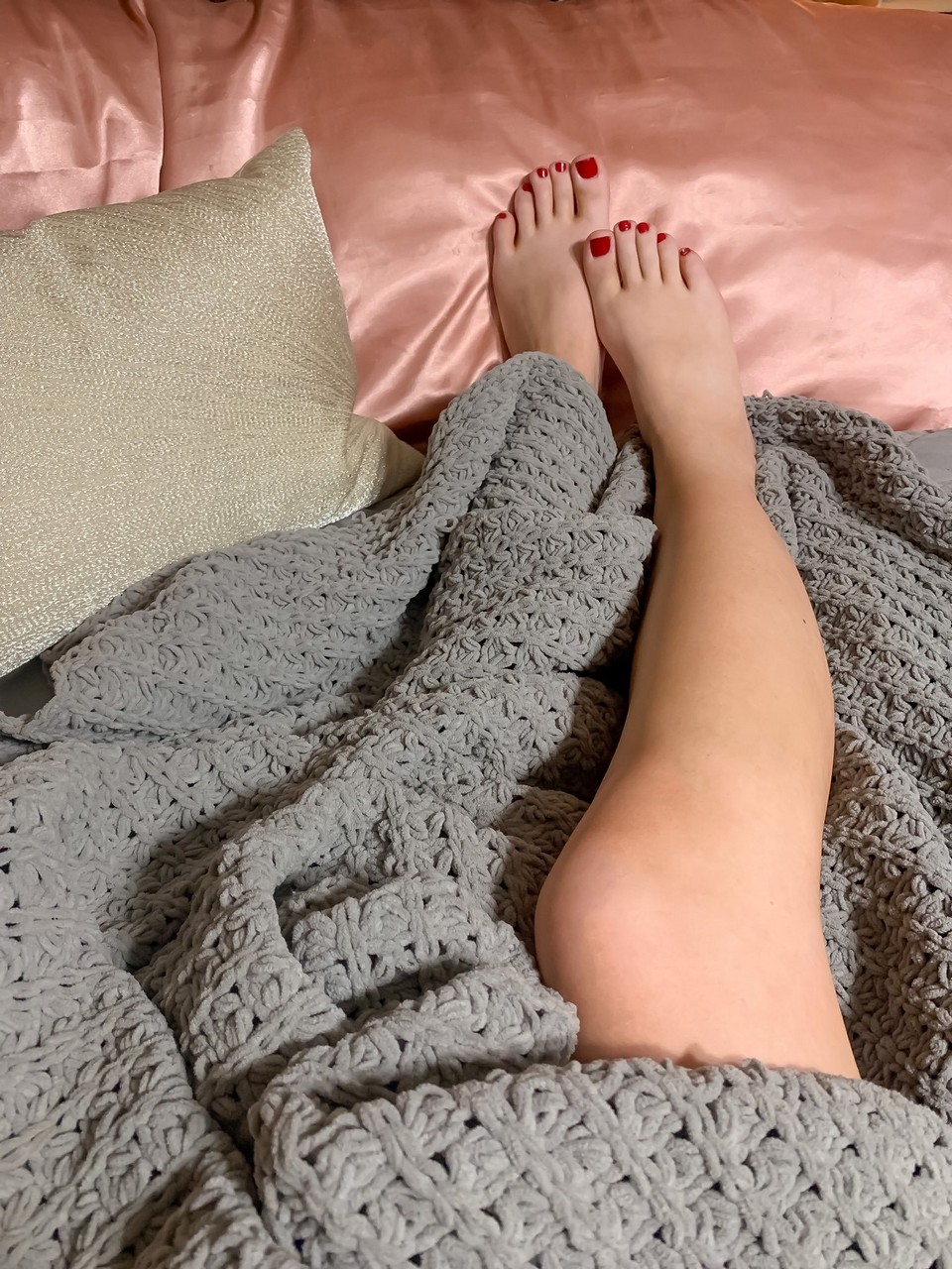 Shey Holmes Feet