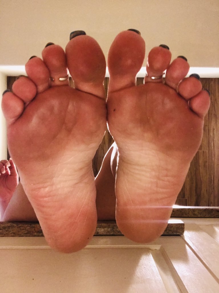 Tori Danyels Feet